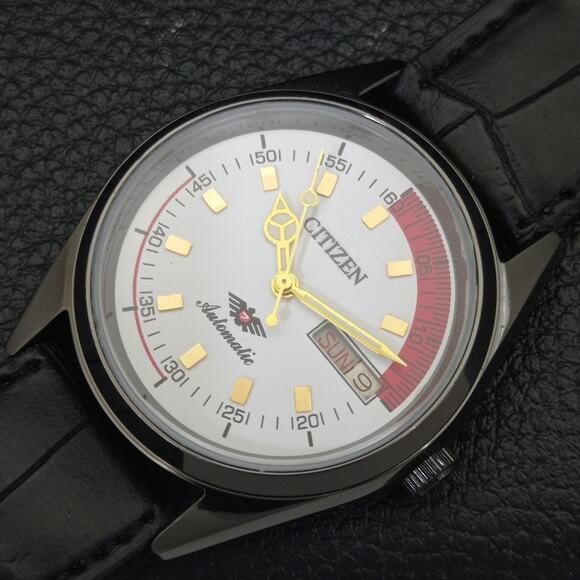 Vintage 1985 Citizen Automatic Mens Silver Watch W/daydate & Red accents - Picture 6 of 9